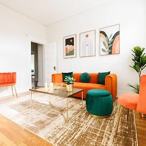 Beautiful 2bed/bath Modern Downtown Apartment